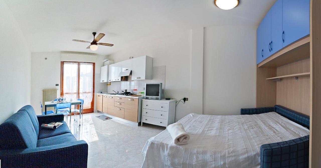 Duca Degli Abruzzi Apartment Caorle Room photo